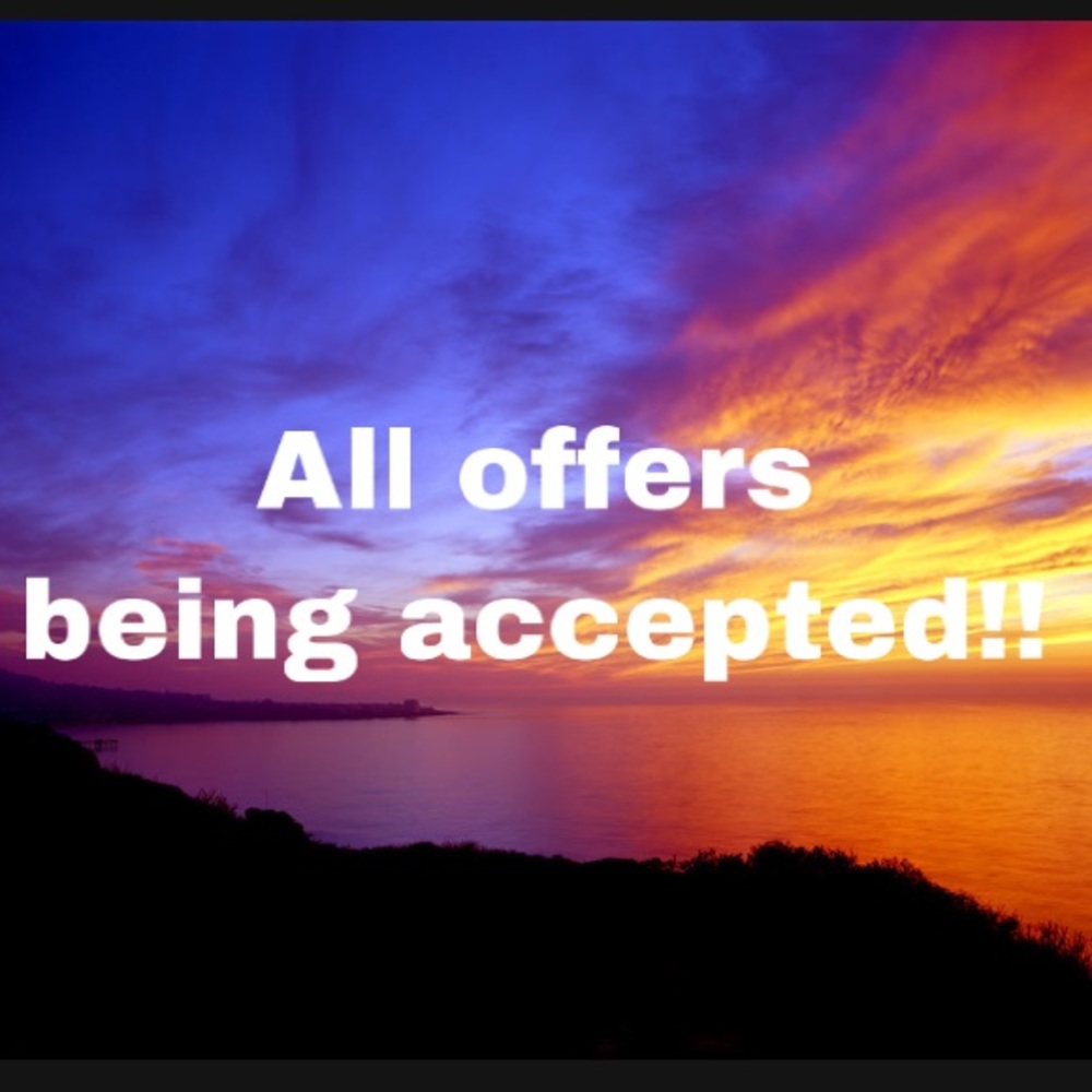 Need to clear out my closet 🤗💞